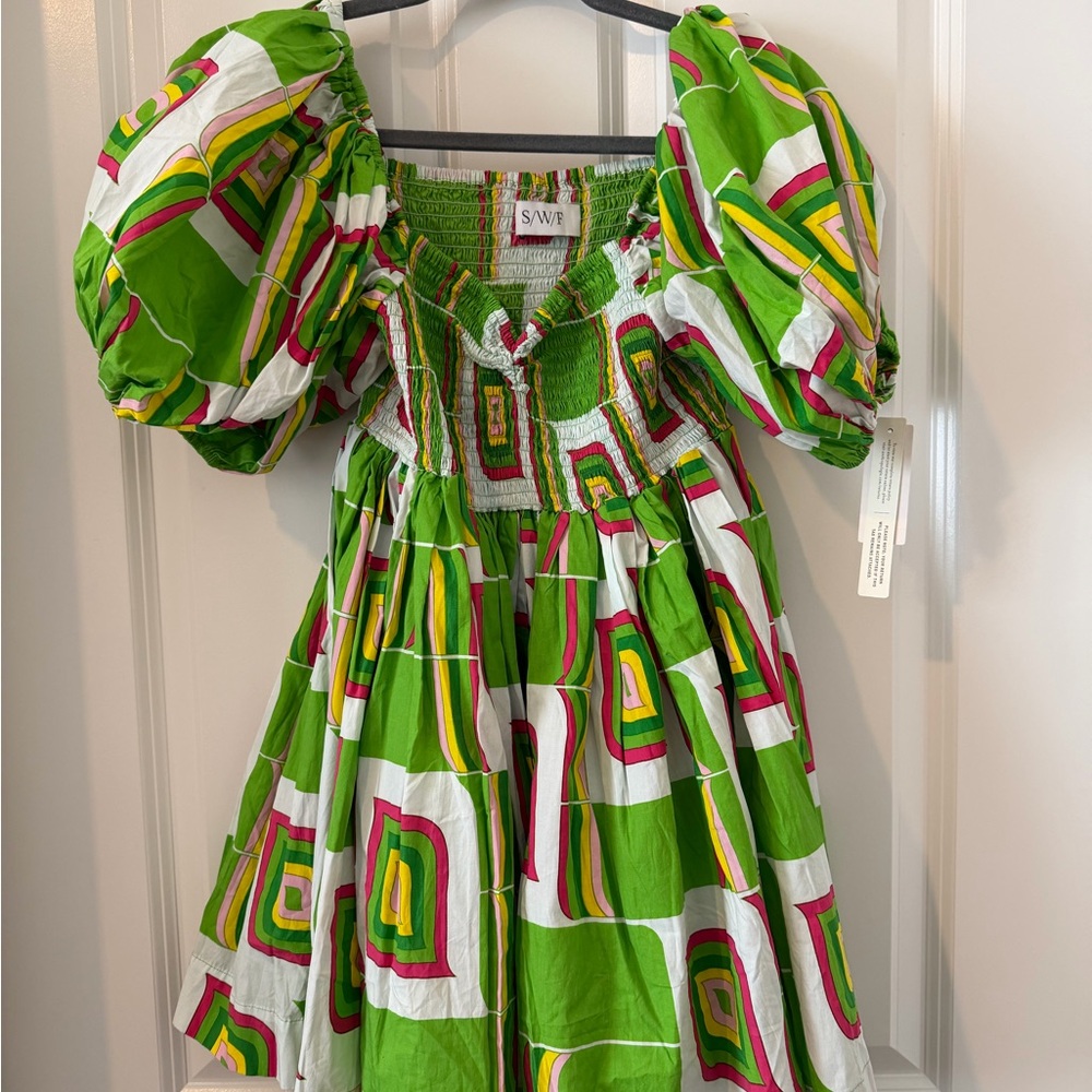 SWF NWT Geometric Puff Sleeve Babydoll Dress